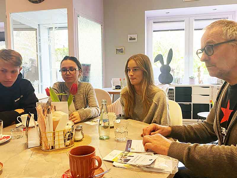 Gymnasiasten machen sich Gedanken über Wetters Zukunft